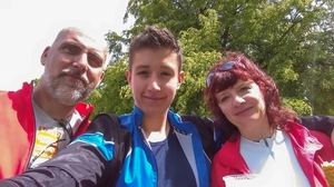 Rodinná idylka na cyklozávodech, já byla morální podpora...